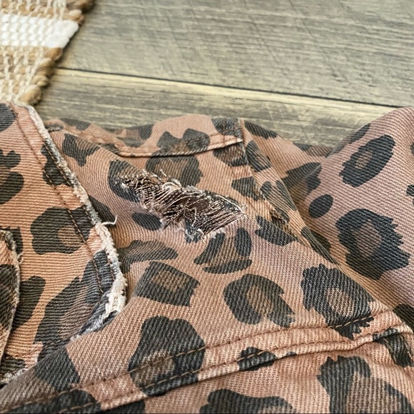 CHEETAH DENIM JACKET BACHELORETTE WIFE OF THE PARTY - Picture 8 of 9